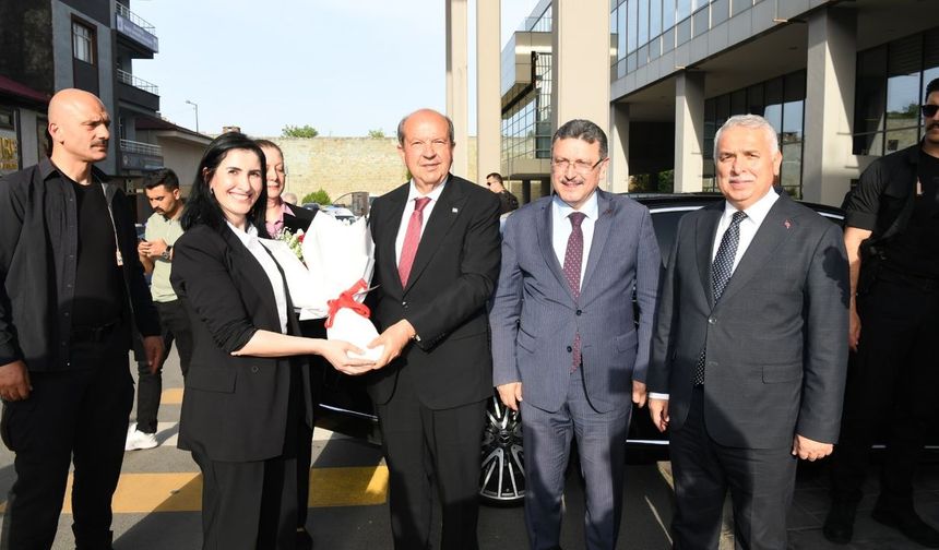 KKTC Cumhurbaşkanı Ersin Tatar, Trabzon'da Başkan Genç’i ziyaret etti