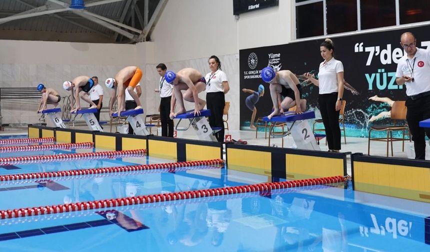 Konya Selçuklu’da yüzme yarışları tamamlandı