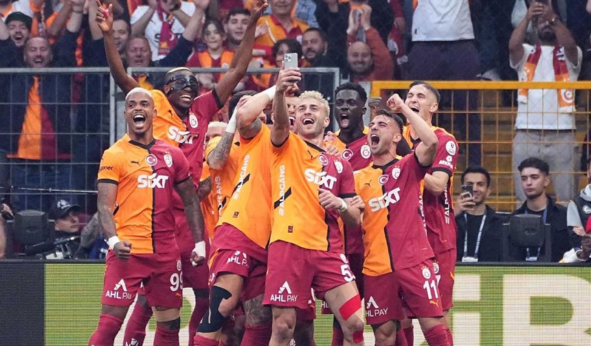Muslera ağları sarstı, Galatasaray üst üste üçüncü kez şampiyon oldu