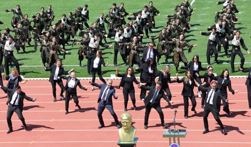 TED Dans'ın fidaydası sosyal medyada viral oldu