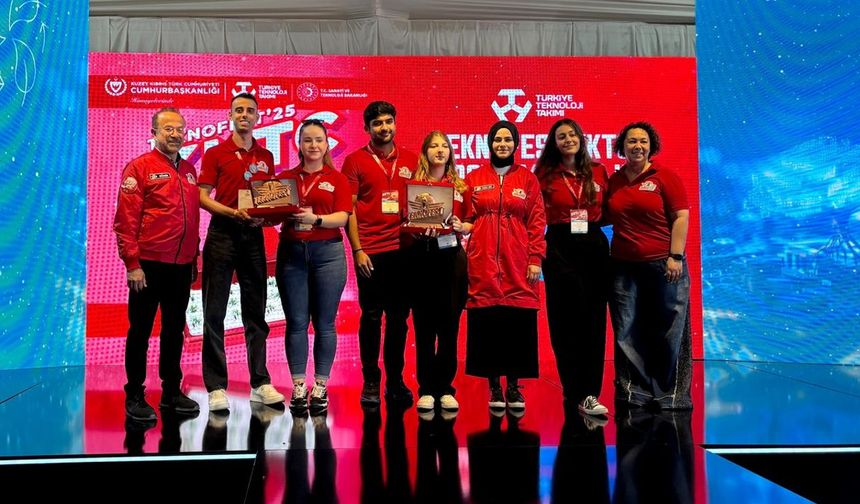 TEKNOFEST KKTC’de ÇOMÜ rüzgârı: AquaVio takımı “Ticarileştirme Potansiyeli Ödülü”nü kazandı