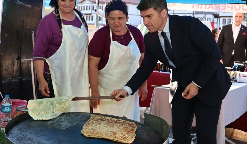 Vali Önder Bakan, Amasya’nın zengin mutfak kültürünü keşfetti