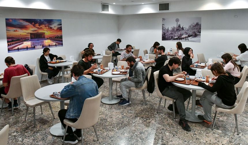 ABB'den üniversite gençliğine tam destek