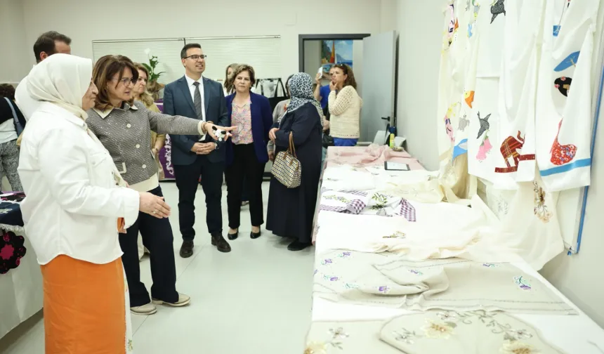 Bursa Nilüfer'in olgun gençlerinden göz alıcı eserler