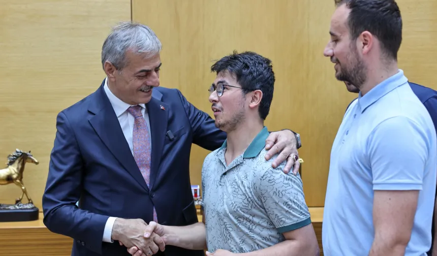 Sakarya Büyükşehir’in geleneği bu bayram da bozulmadı