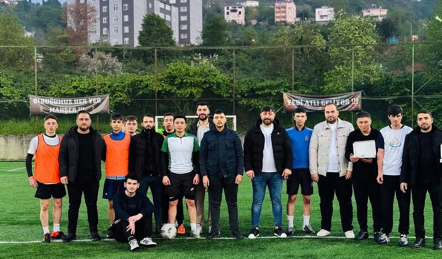 Başkan Yaylı gençliği şekillendiriyor