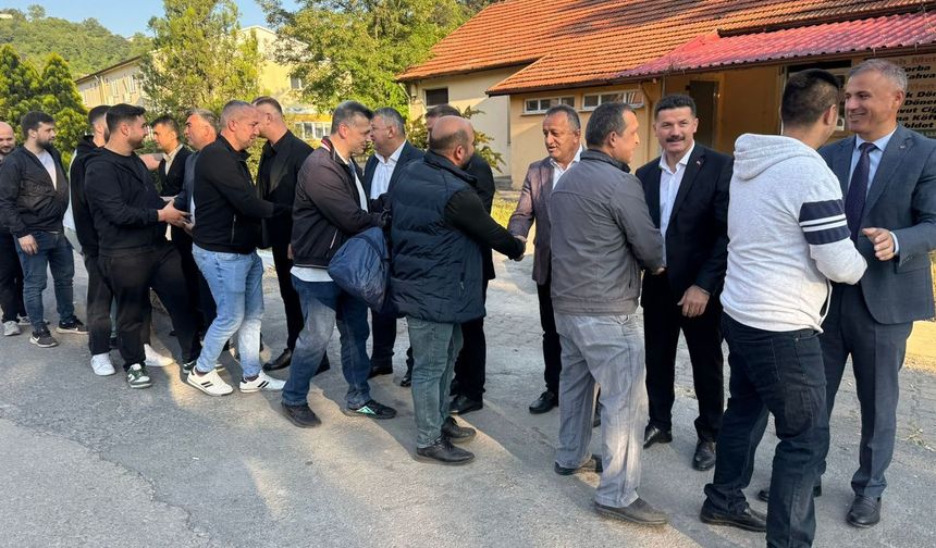 GMİS yönetimi, madenciyle bayramlaştı