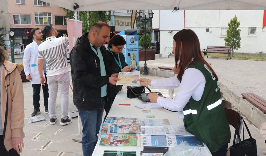 Kars'ta sigara ve tütün ürünlerinin zararlarına dikkat çekildi