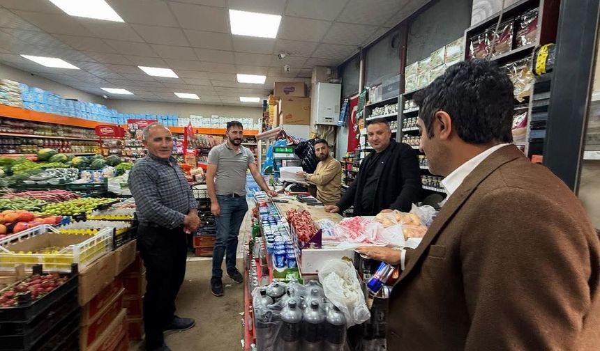 Kaymakam Enis Aslantatar’dan bayram öncesi esnaf ziyareti