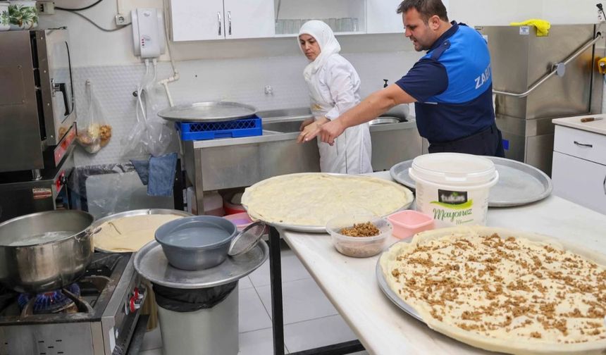 Konya Meram'da fahiş fiyat ve hijyensizliğe geçit yok!