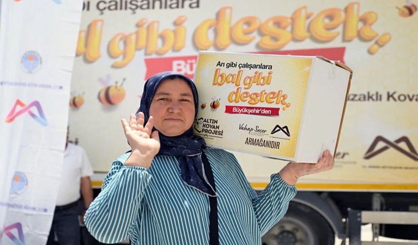 Mersin’de arıcılara “Bal Gibi” destek
