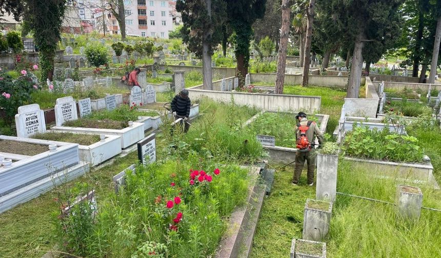 Ordu'da mezarlıklar Kurban Bayramı'na hazır