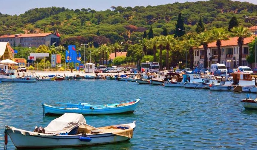 Tatil dönemi başlıyor: Yazlık konut fiyatlarında zirve Çanakkale'nin