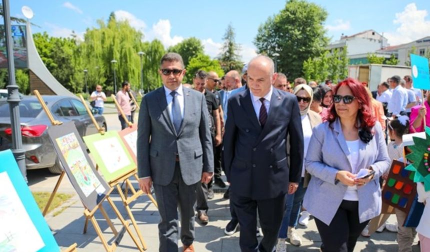 Vali Aslan, Türkiye’nin en büyük “Sıfır Atık Oyuncak Müzesi”nin Düzce’de kurulacağını açıkladı
