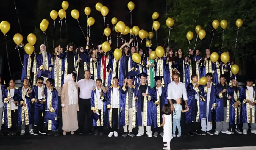 Yaşar Rukiye Kısacık’ta mezuniyet töreni: Sevinç ve hüzün bir arada