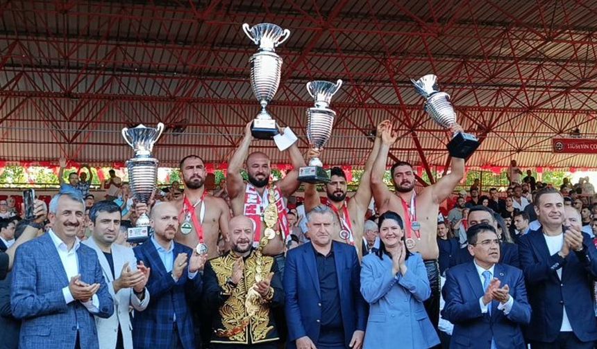 664’üncü Kırkpınar'da kürsünün sahipleri belli