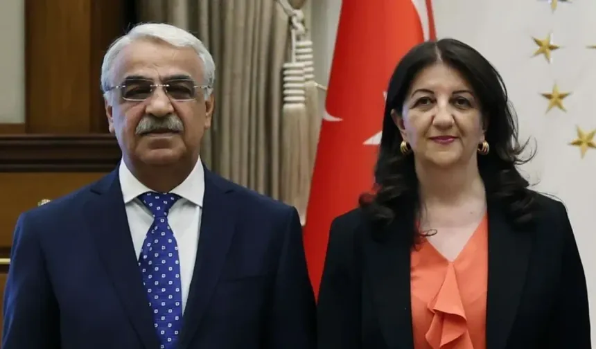 DEM Parti heyetinden Bahçeli’ye ziyaret