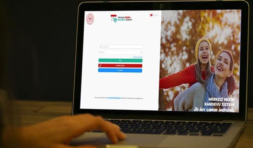 Bakan Memişoğlu: Üniversite hastanelerine randevu artık MHRS üzerinden