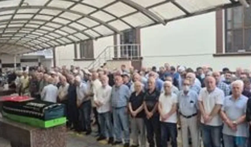 Düzce’de vefat eden Öğretmen Madencioğlu defnedildi