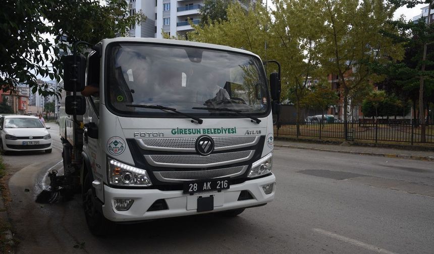 Giresun Belediyesi hizmete devam ediyor