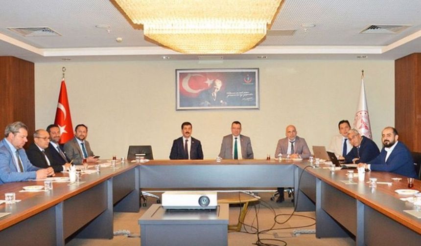 Kamu Hastaneleri Genel Müdürü Dr. Usta, Kütahya'da