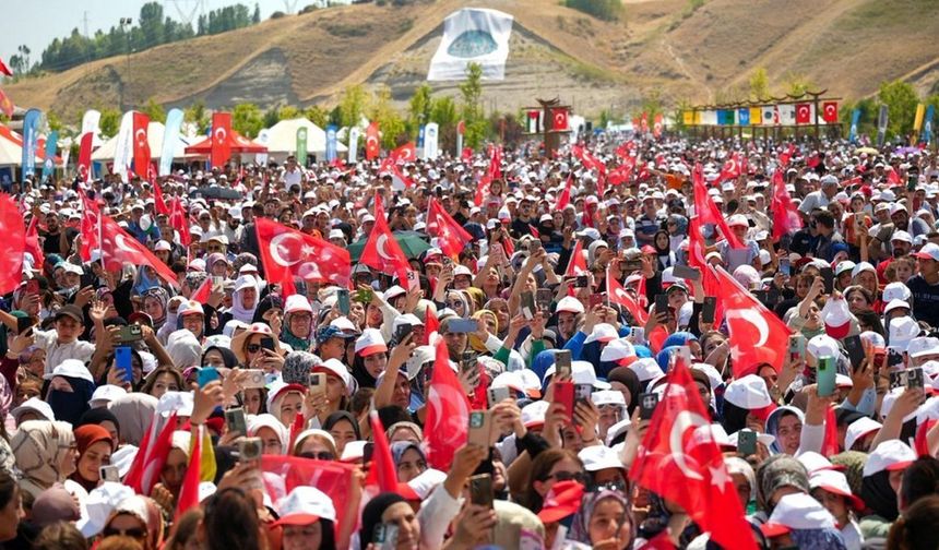 Malazgirt Zaferi'nin 954. Yıldönümü kutlamaları devam ediyor