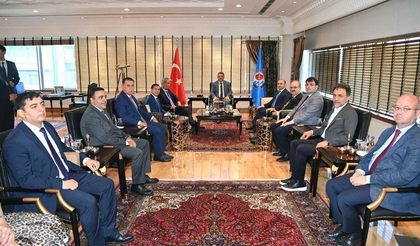 Trabzon Büyükşehir Belediye Başkanı Genç: “Daha güçlü bir Türk dünyası oluşturmalıyız”