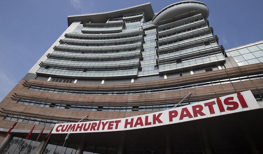 CHP kurultay davasında yeni gelişme: Mahkemelerden dosya talebi