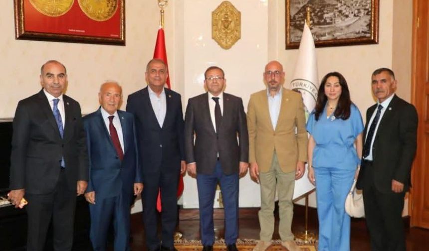 İYİ Parti Heyeti Kars Valisi Ziya Polat’ı ziyaret etti