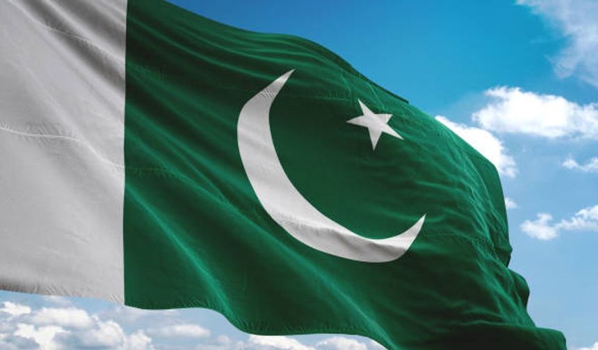 Pakistan’da miting çıkışı patlama: 13 ölü, 31 yaralı