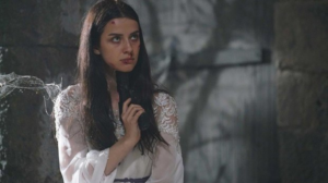 Yiğit’i alıkoyan Vedat’ın şimdiki oyunu onu kullanarak Nefes’i kendine çekmektir.